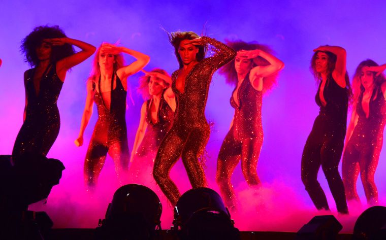 Beyonce - On The Run Tour