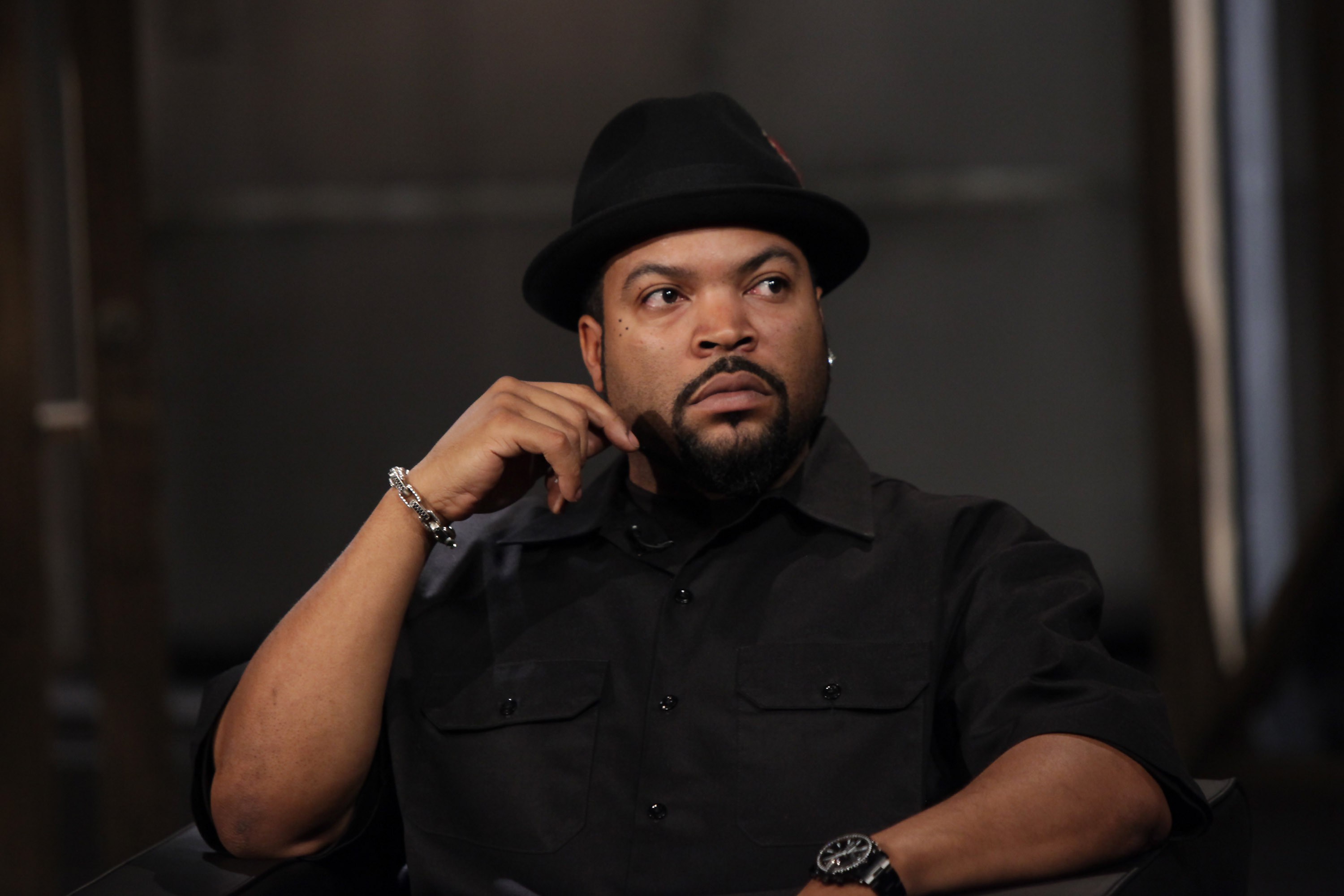 Ice Cube Visits fuse Studios