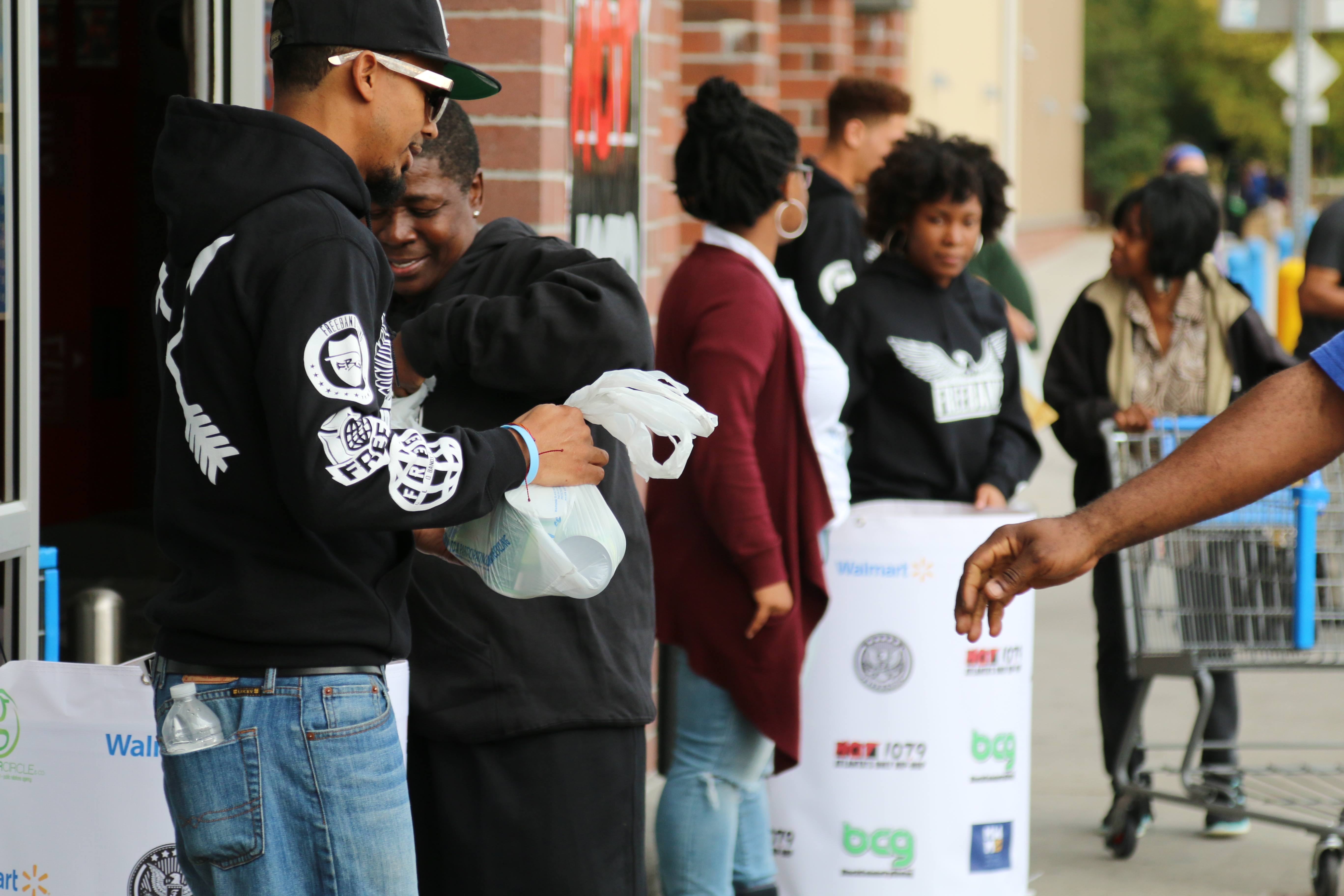 Durtty Boyz Collecting For Seniors [GALLERY]
