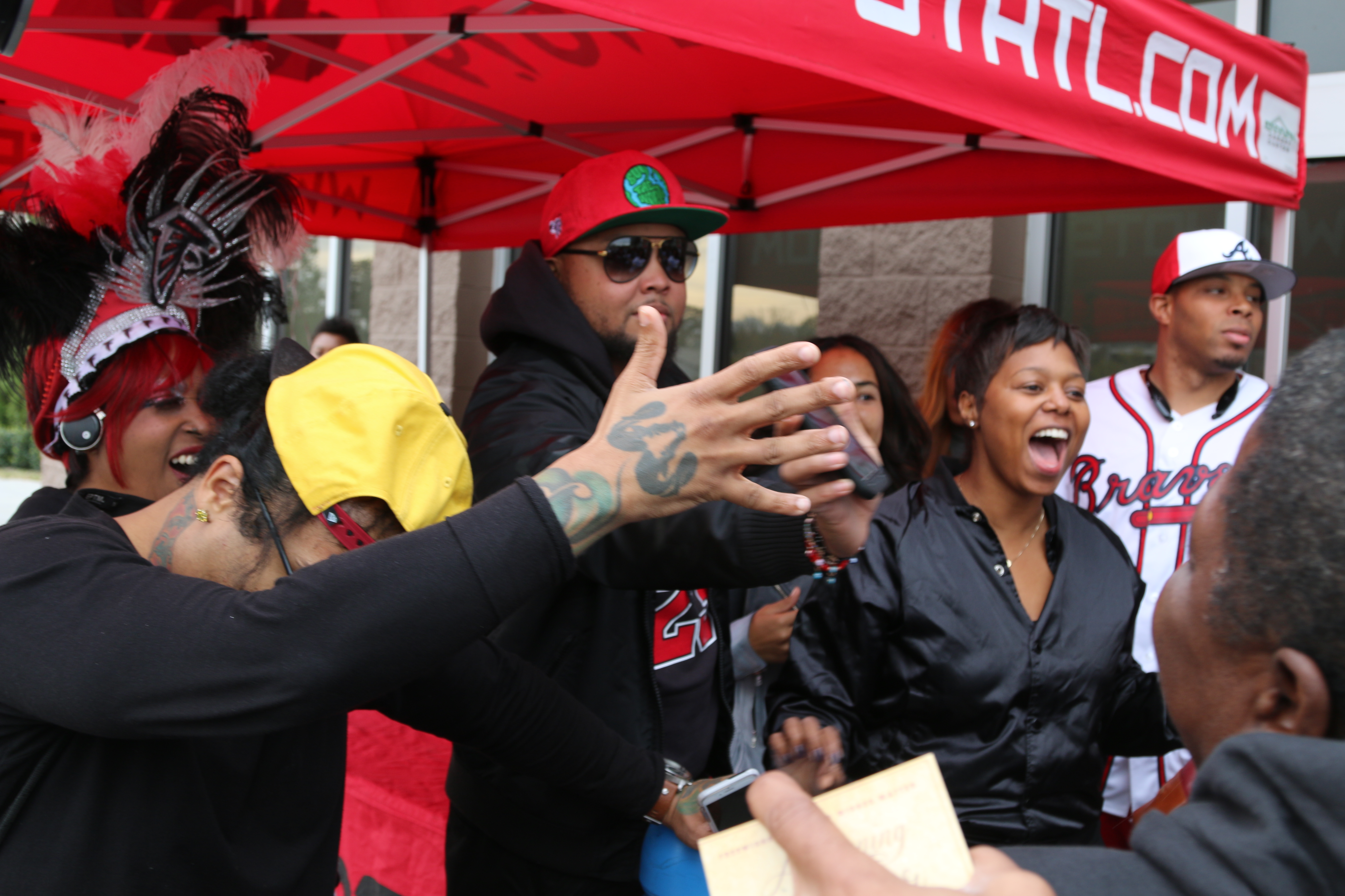 Durtty Boyz Collecting For Seniors [GALLERY]