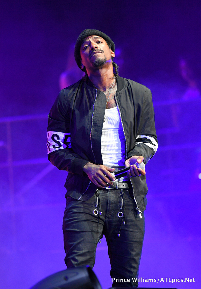 Lloyd + Surprise Guest Ashanti