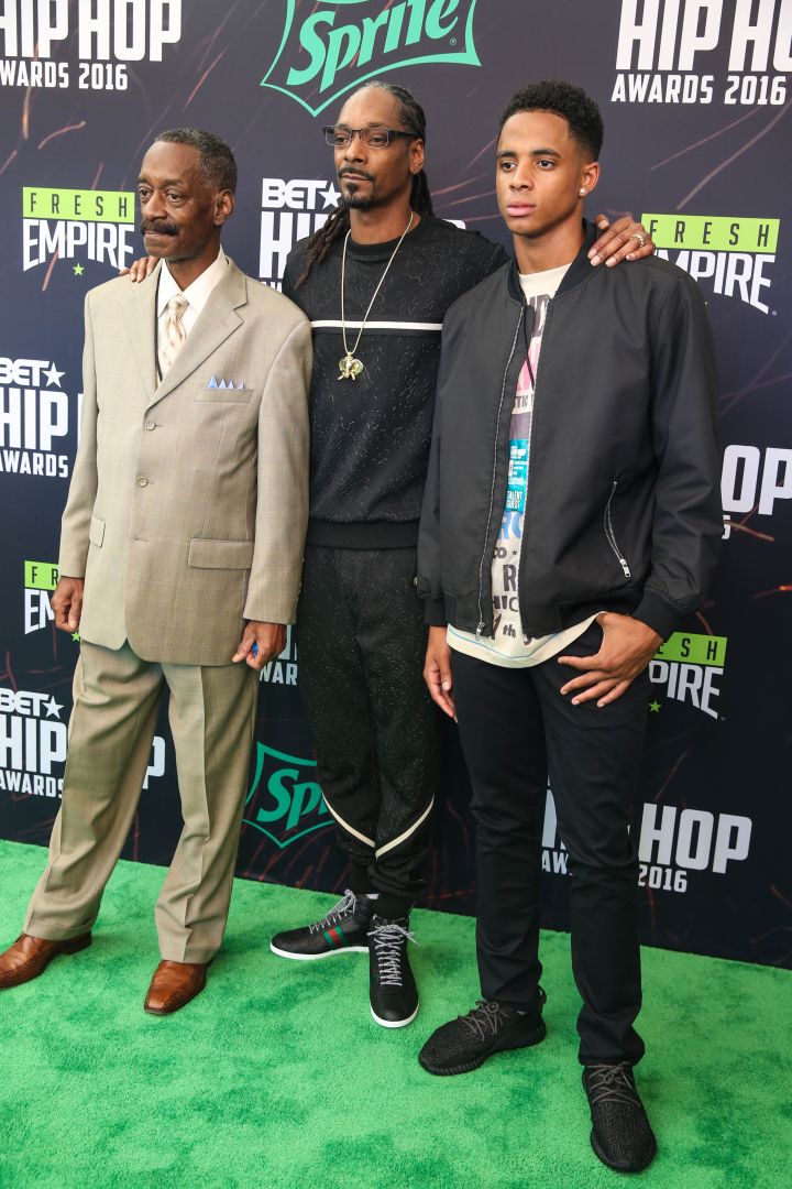 Rapper Snoop Dogg, son Cordell Broadus and father Vernell Varnado