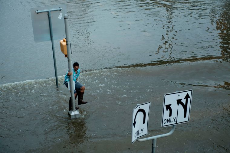 TOPSHOT-US-WEATHER-STORM-HARVEY