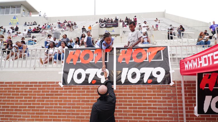 #FridayNightHighlights Carver vs. Tri-Cities