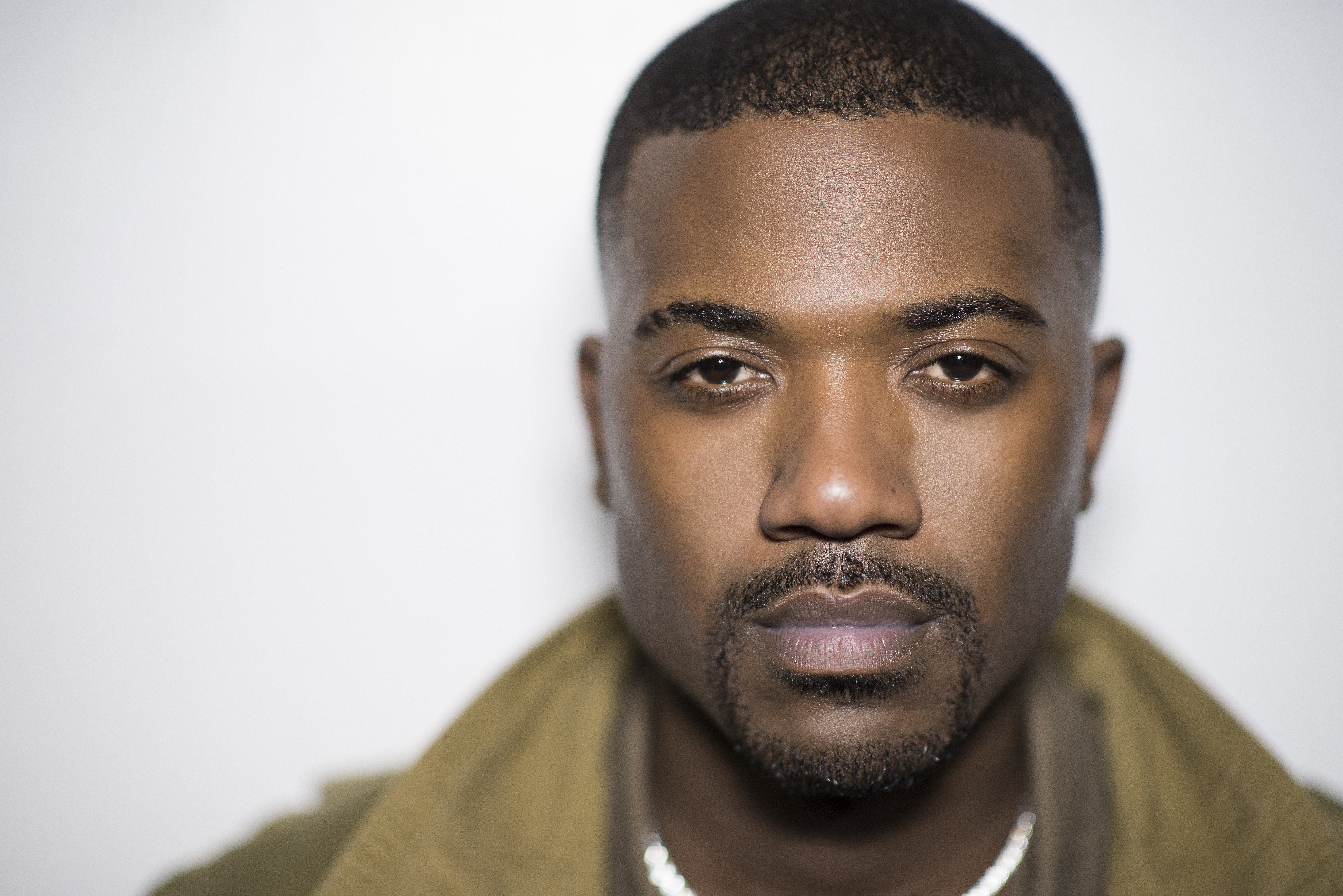 Ray J, Portraits, November 22, 2017