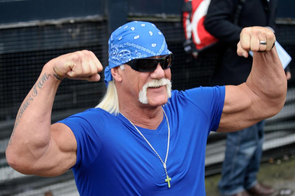 Wrestling Icon Hulk Hogan Dies at 71