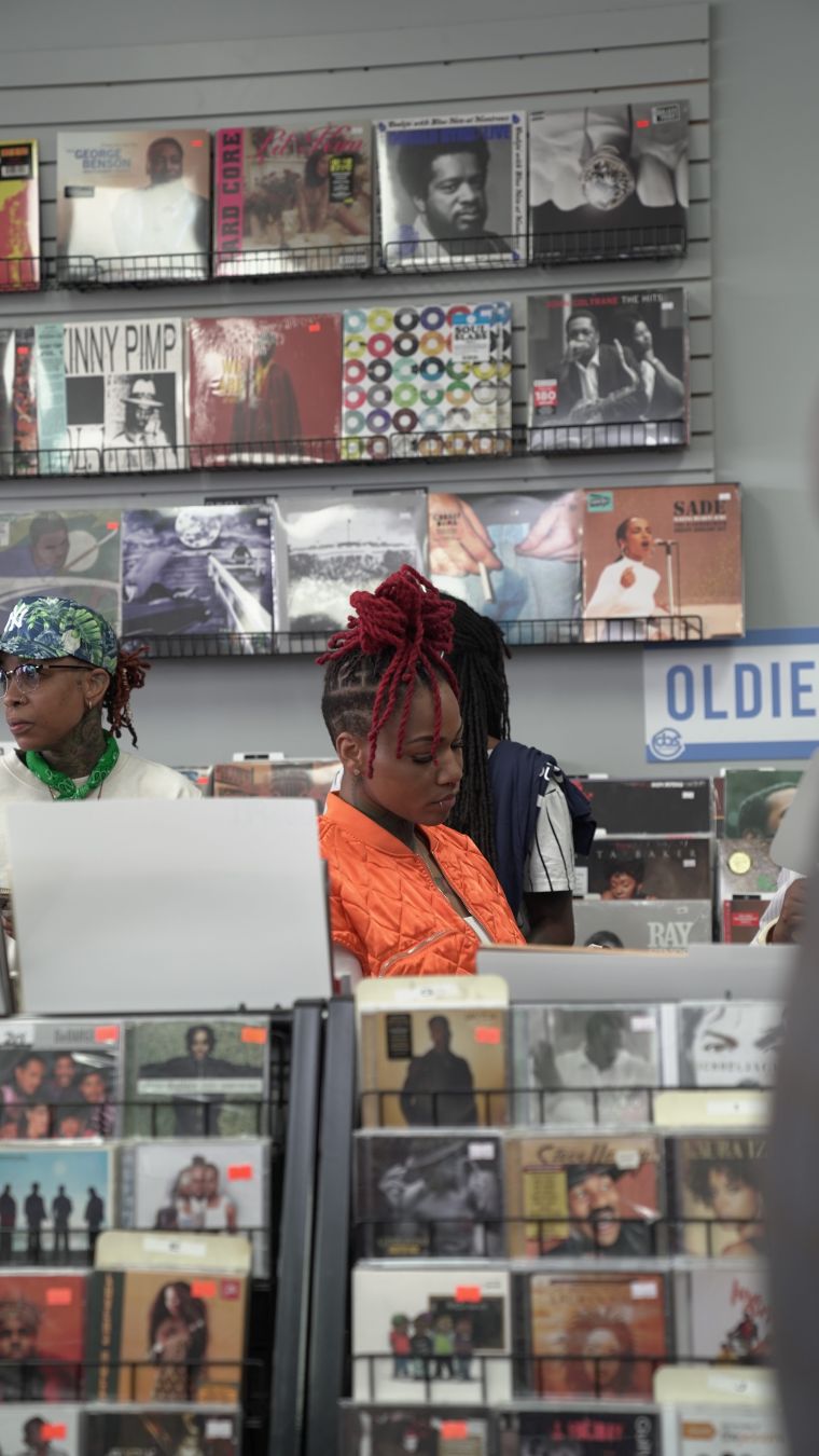 Teyana Taylor "Escape Room" In-Store Signing