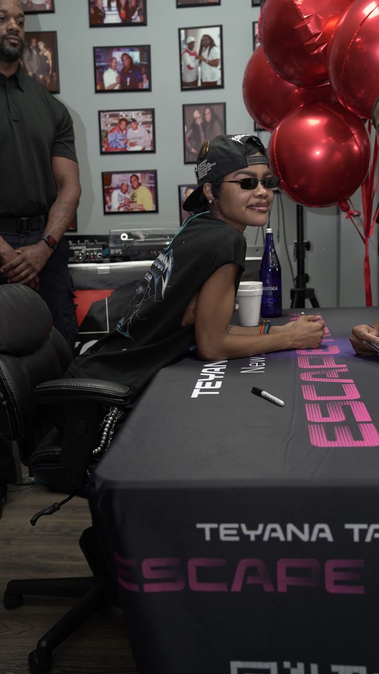 Teyana Taylor "Escape Room" In-Store Signing