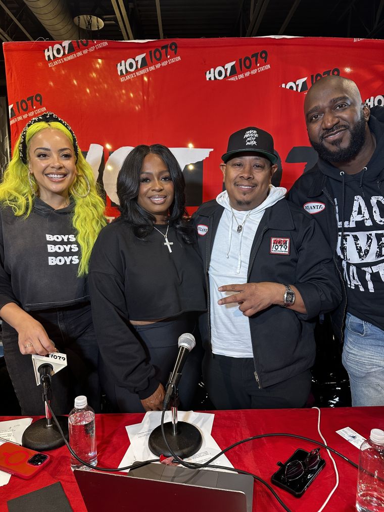Hot 107.9 & The Morning Hustle At Harolds Chicken and Ice Bar - Panola