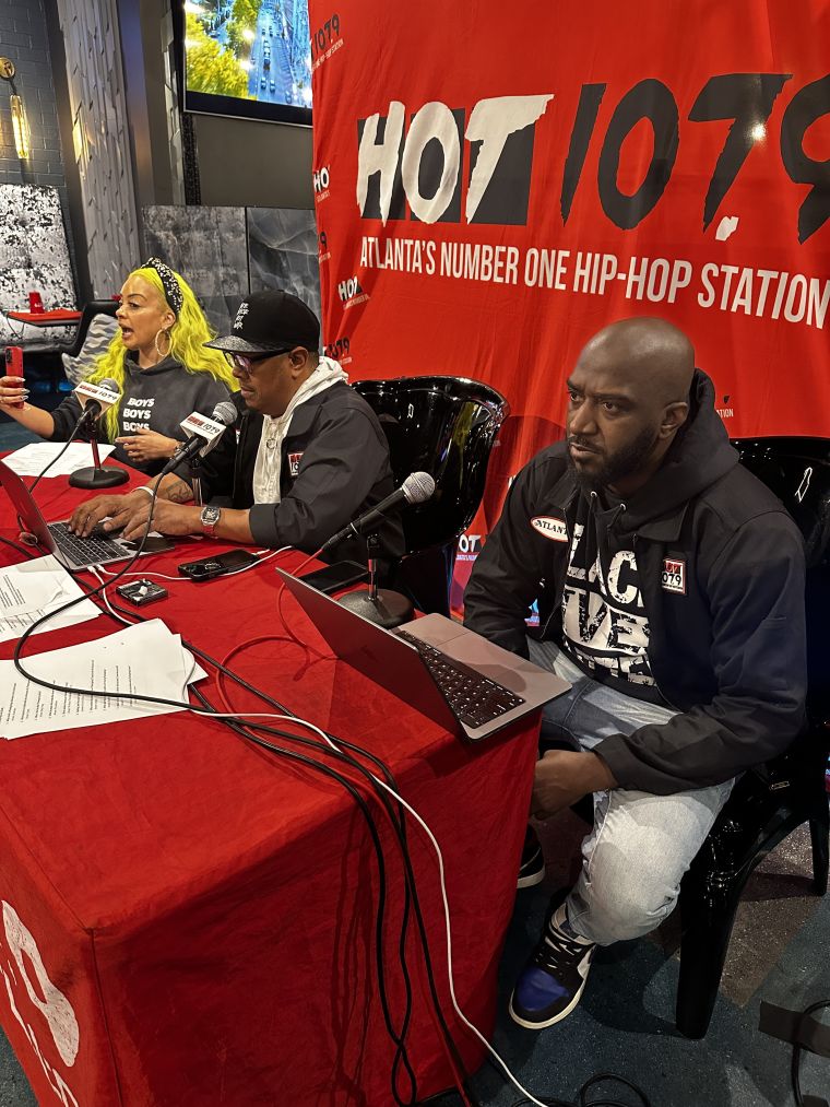 Hot 107.9 & The Morning Hustle At Harolds Chicken and Ice Bar - Panola