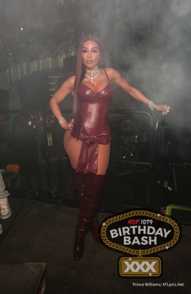 Keyshia Ka'oir - Birthday Bash XXX Fashion